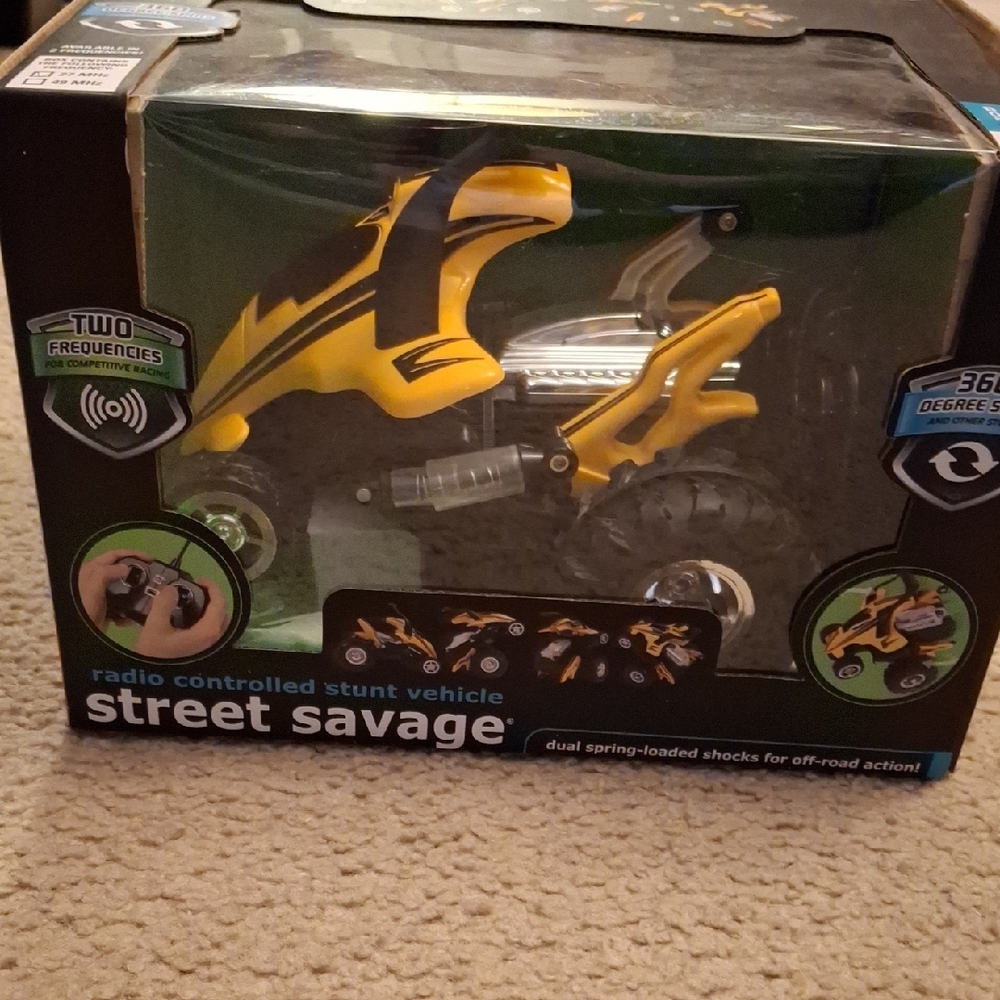 Sharper Image Yellow and Black Radio Controlled Stunt Vehicle - Street Savage